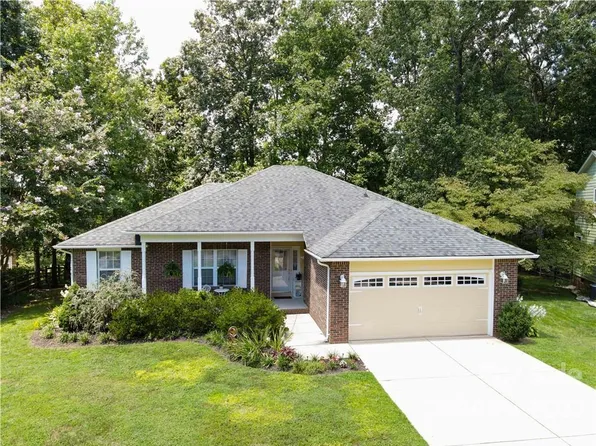 (undisclosed Address), Charlotte, NC 28214