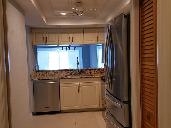 3rd image of 9410 Tara Cay Ct #15