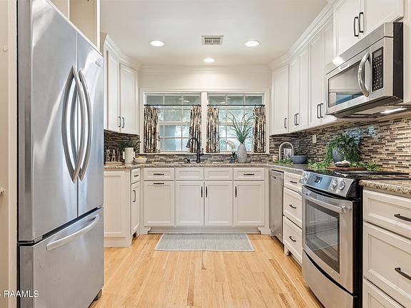 5th image of 308 Wentworth Blvd