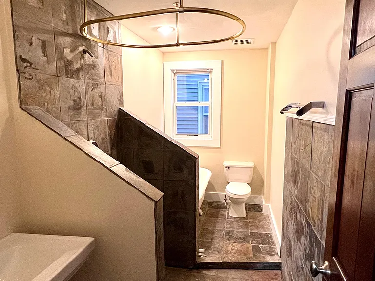 21 Kenyon St #1 — Photo 15