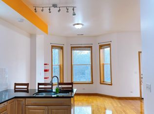 5719 N Ridge Ave #2, Chicago, IL 60660