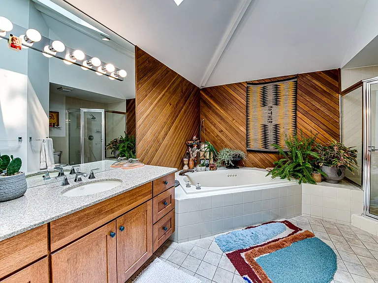 3 Jonathan Dr — Photo 13