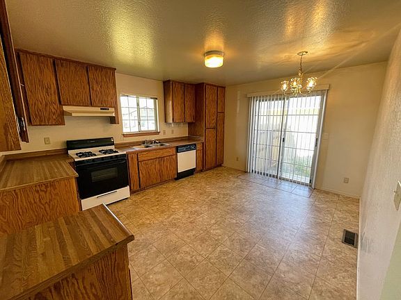 3rd image of 1348 Kimmerling Rd Unit A