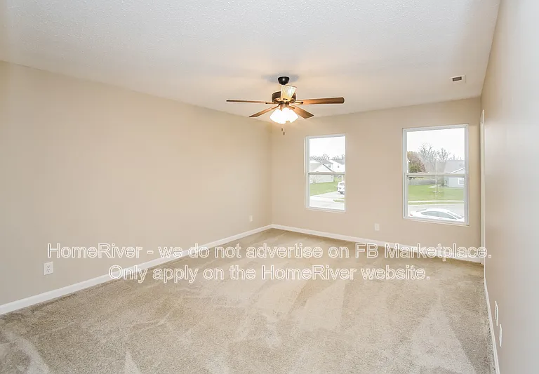 524 Runnymede Ct — Photo 9