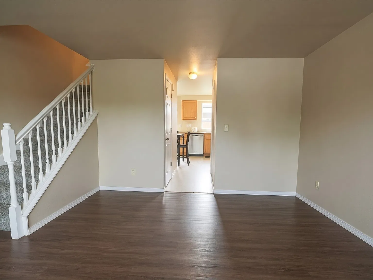 2 bed, 1024 sqft, $2,350 — Photo 4