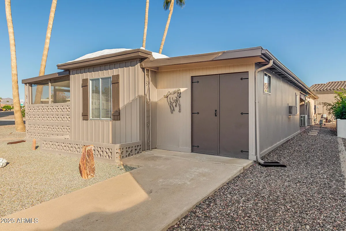 Building Photo - 5729 E Hermosa Vista Dr