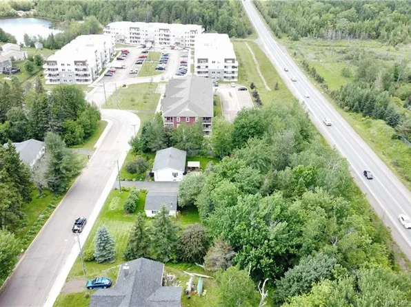 1 Weston Dr #25, Moncton, NB E1A 7B7