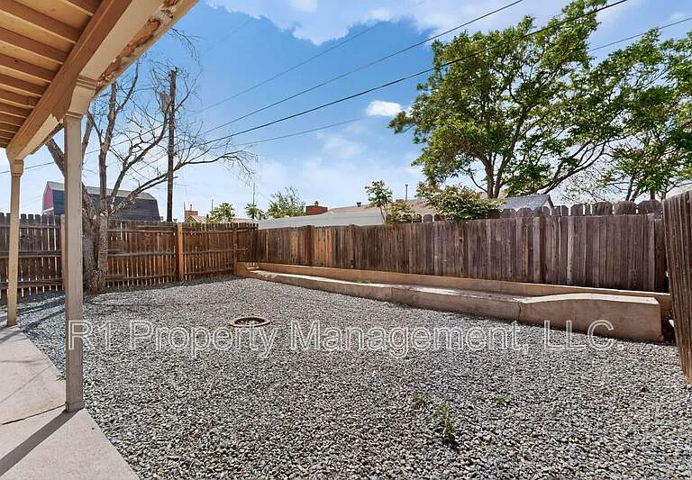 222 Shannon Pl NW #1 — Photo 36
