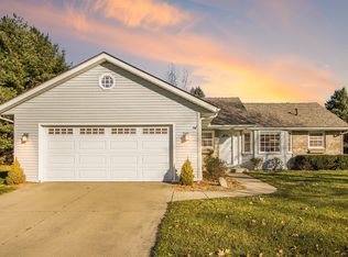 6092 Chadeau Ave, Kalamazoo, MI 49009