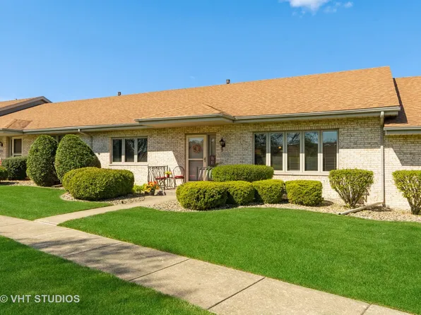 17832 Maine Ct #8, Orland Park, IL 60467