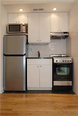 Rented by Buchbinder & Warren | media 14