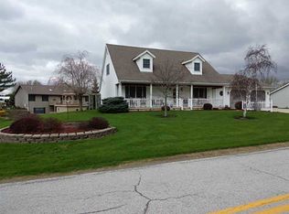 515 Saint Marys River Rd, Saint Marys, OH 45885