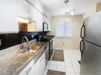 31580 Orchard Crk #50, Farmington, MI, 48334