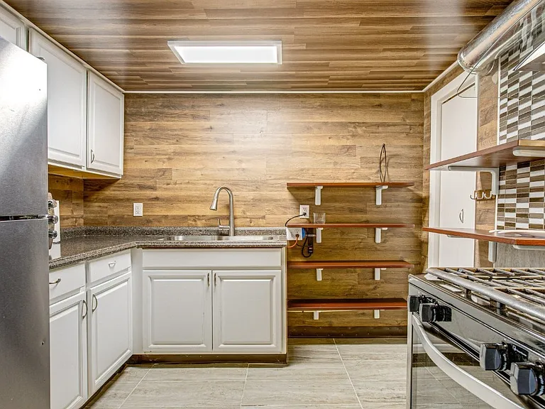 1180 Dayton St #11801/2 — Photo 15