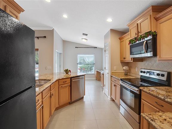 5th image of 8541 Tidal Bay Ln