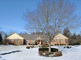 5040 Bayhill Dr, Powell, OH 43065