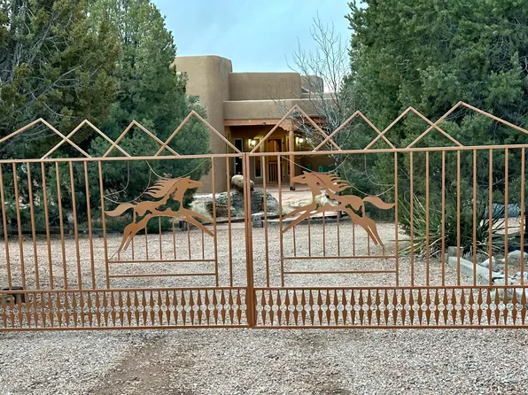117 Vista Montana Rd, Estancia, NM 87016