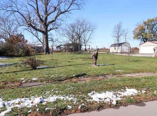 300 S Angle St, Dunkirk, IN 47336
