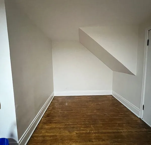130 Dartmouth Ave #UPPER — Photo 3