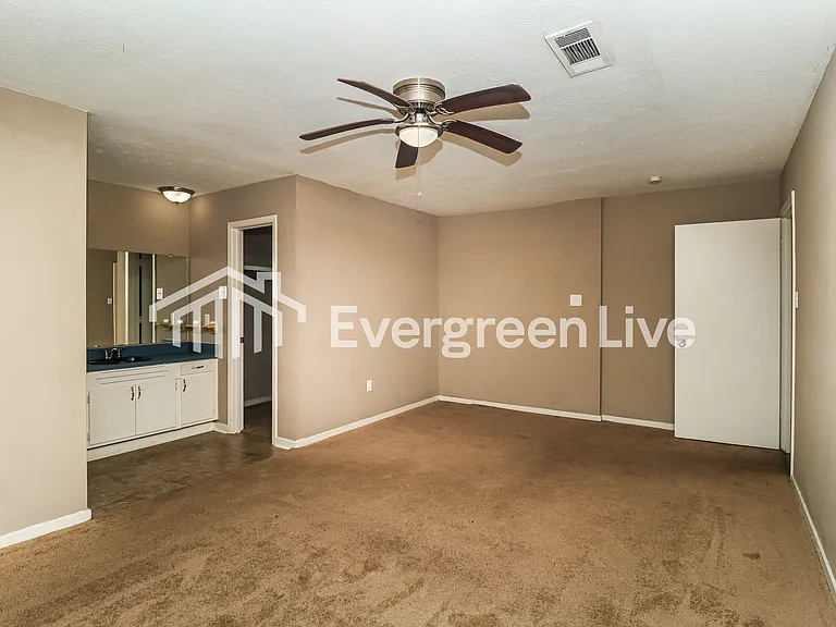 5290 Telfair Pl — Photo 9