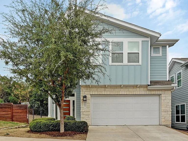 2204 Theseus Pass — Photo 3