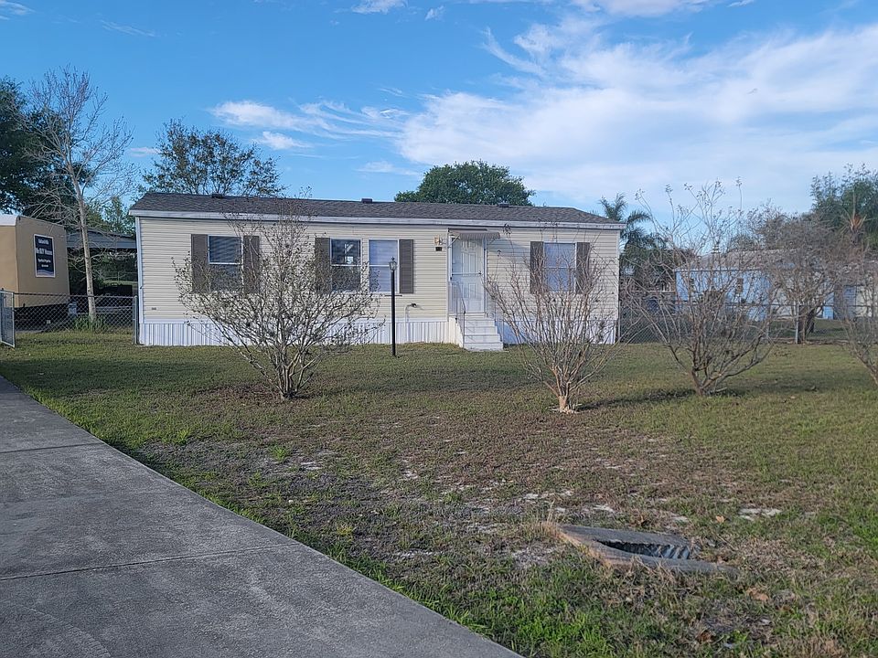 7876 County Road 109
Lady Lake, FL 32159