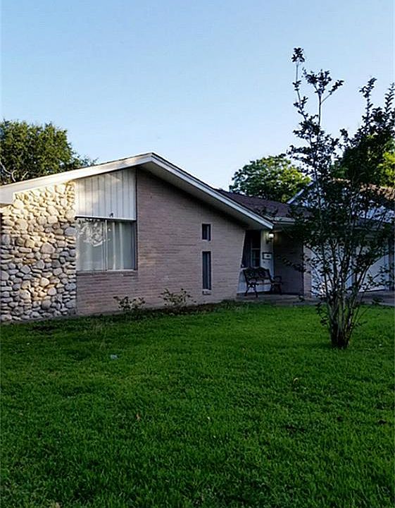 1st image of 9742 Buena Park Dr