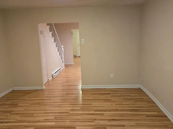 25 E Pall Mall St, Winchester, VA 22601