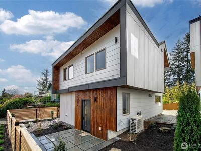 5307 48th Avenue S, Seattle, WA, 98118