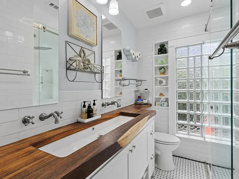 743 Park Pl — Photo 17