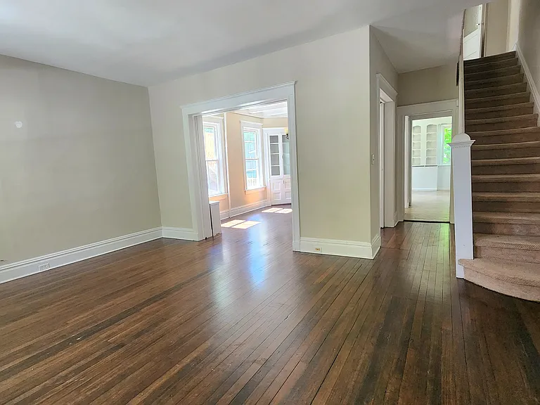 33 Wetmore Ave #A — Photo 2