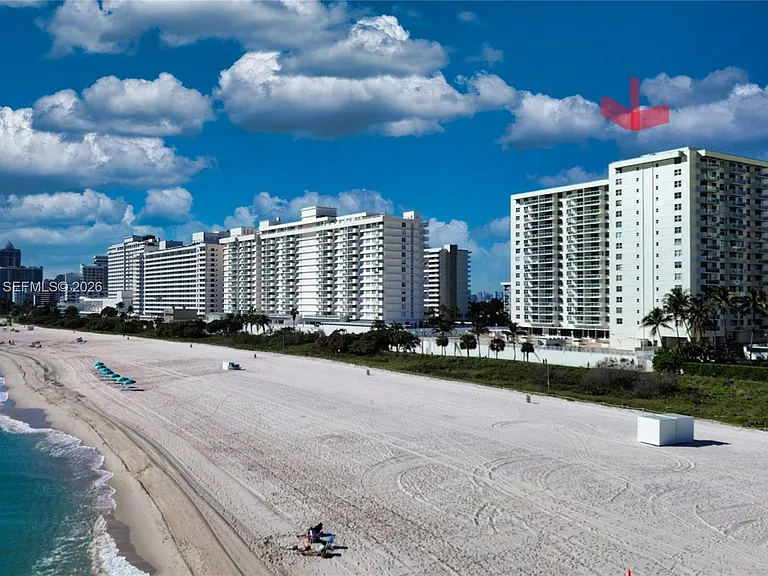 5701 Collins Ave #1508 — Photo 17