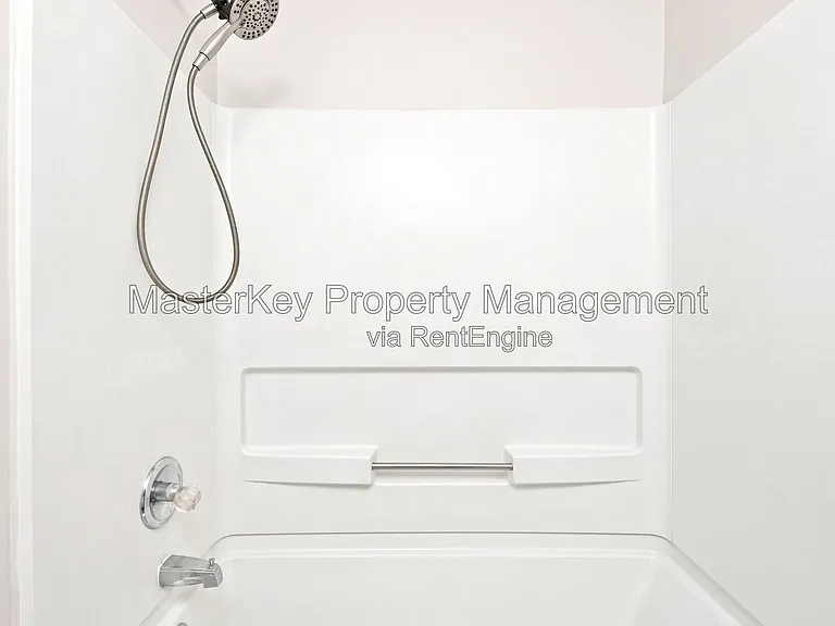 5017 Walton Hill Rd — Photo 20