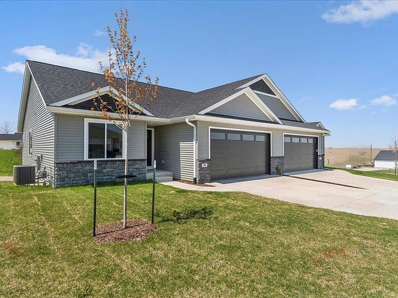 1313 Legend Dr, Tiffin, IA 52340 MLS 202302721 Zillow