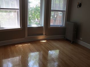 6335 N Greenview Ave #3, Chicago, IL 60660