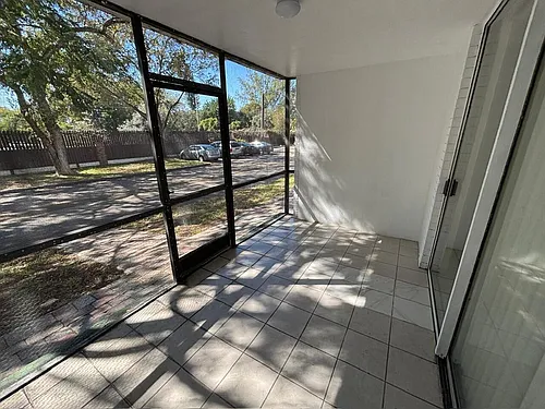3650 Inverrary Dr Photo 1