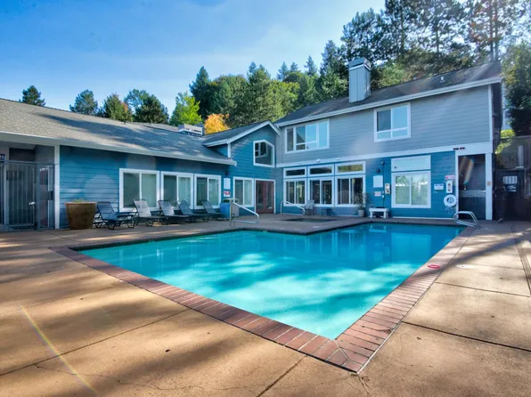 12012 NE 204th Pl Unit C102, Bothell, WA 98011