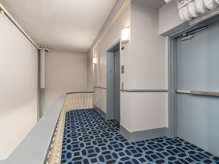 4313 Main St — Photo 10