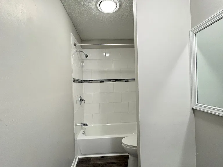 7420 Rockleigh Ave #A — Photo 50