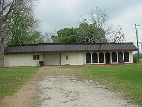2nd image of 1402 Highway 288 N