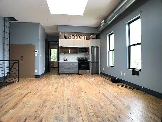 4 Pilling St #3 photo 1