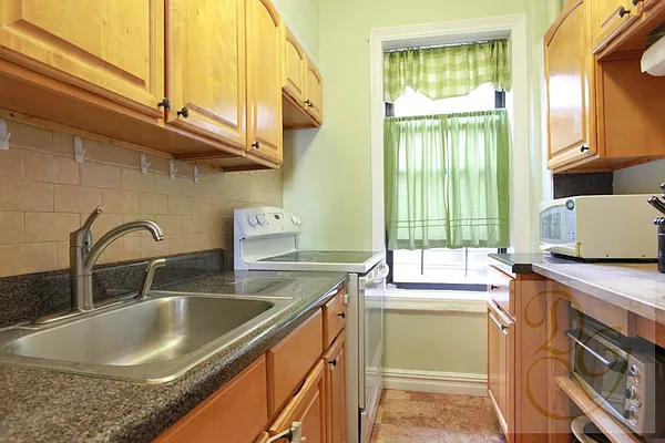 Sold by Dorsa Group | media 3