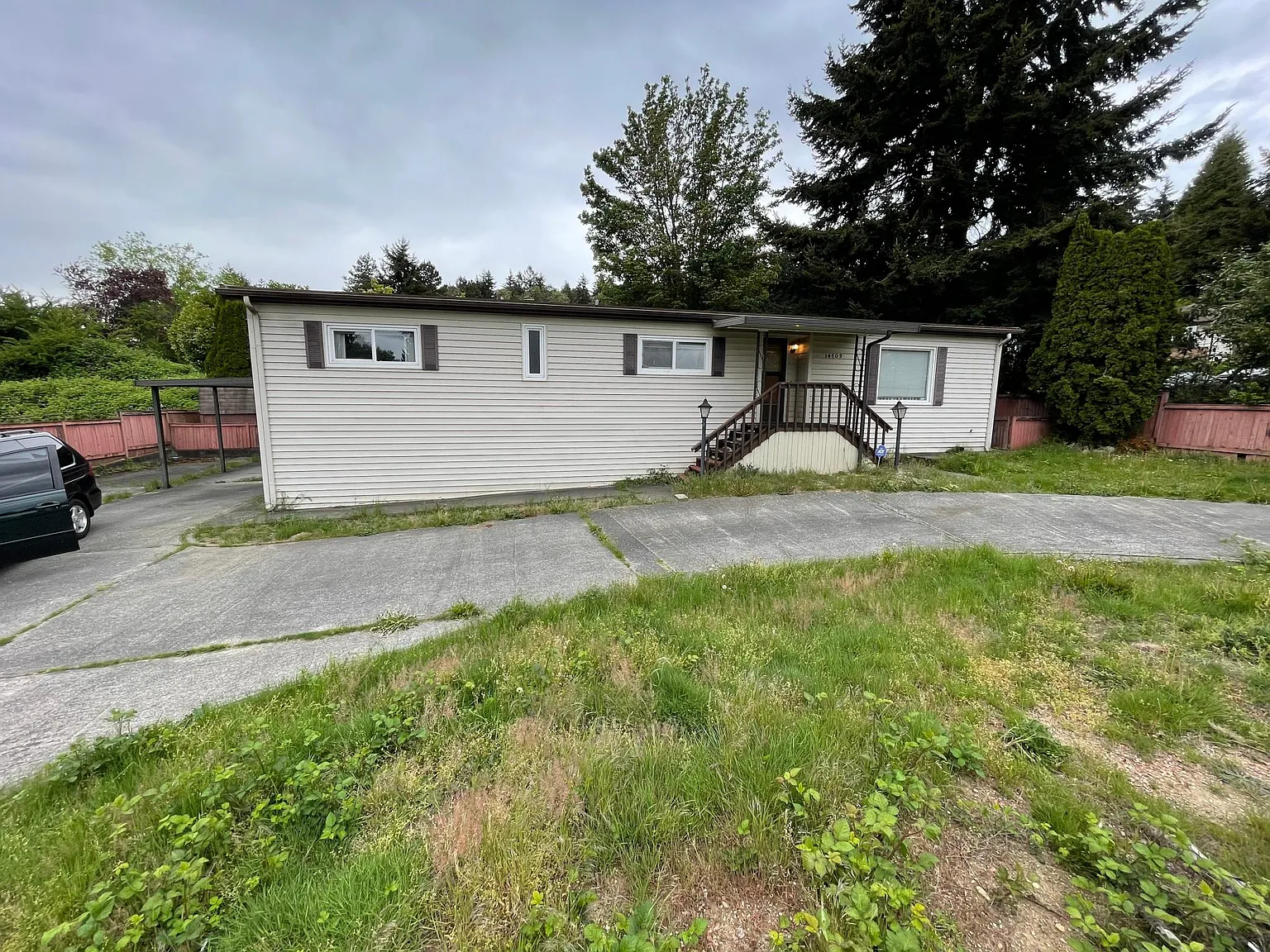 14709 8th Ave S photo 1