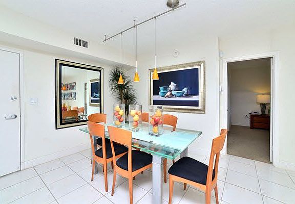 5th image of 100 Kings Point Dr APT 804