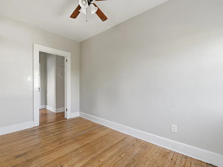 83 Hudson St #2 — Photo 3
