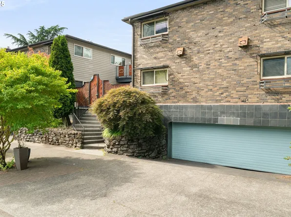 1757 NE Clackamas St, Portland, OR 97232
