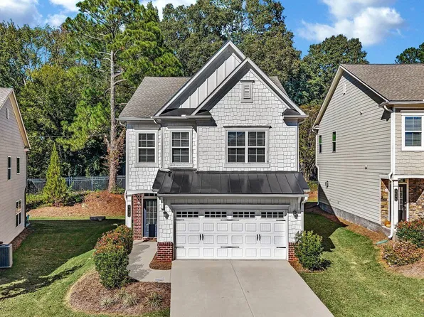 3432 Vicar Ln, Scottdale, GA 30079