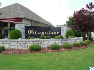 2342 Aldingham Dr SW, Decatur, AL 35603