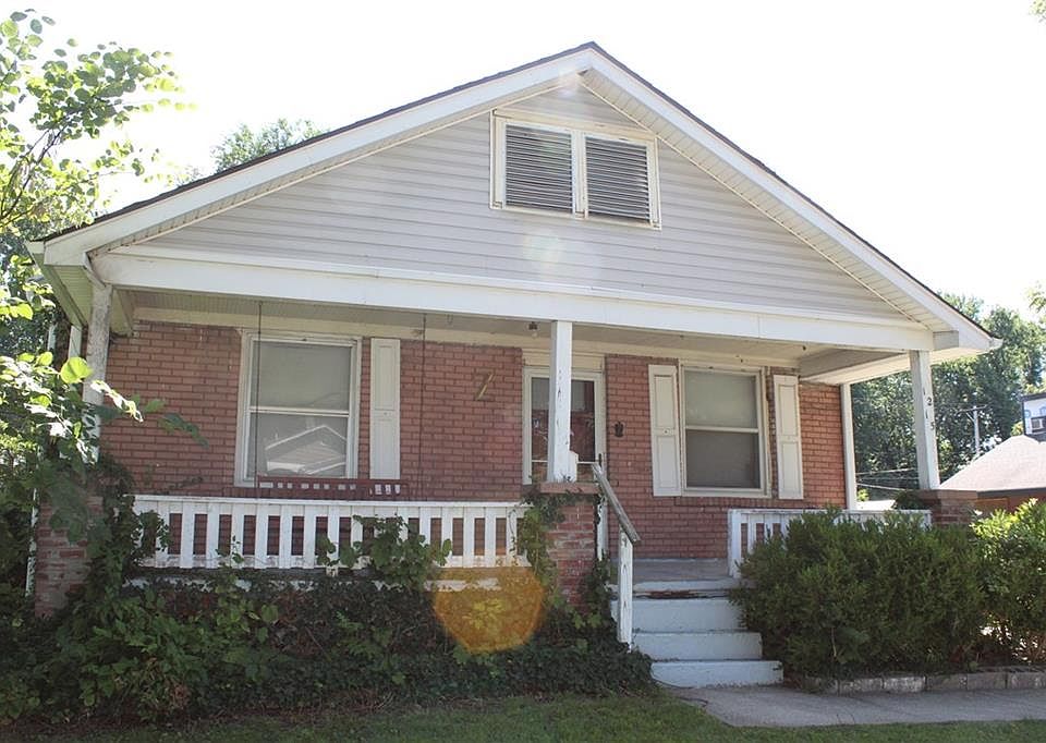 1st image of 1215 S Cedar Ave