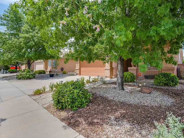 8627 Eagle Creek Dr NE — Photo 43